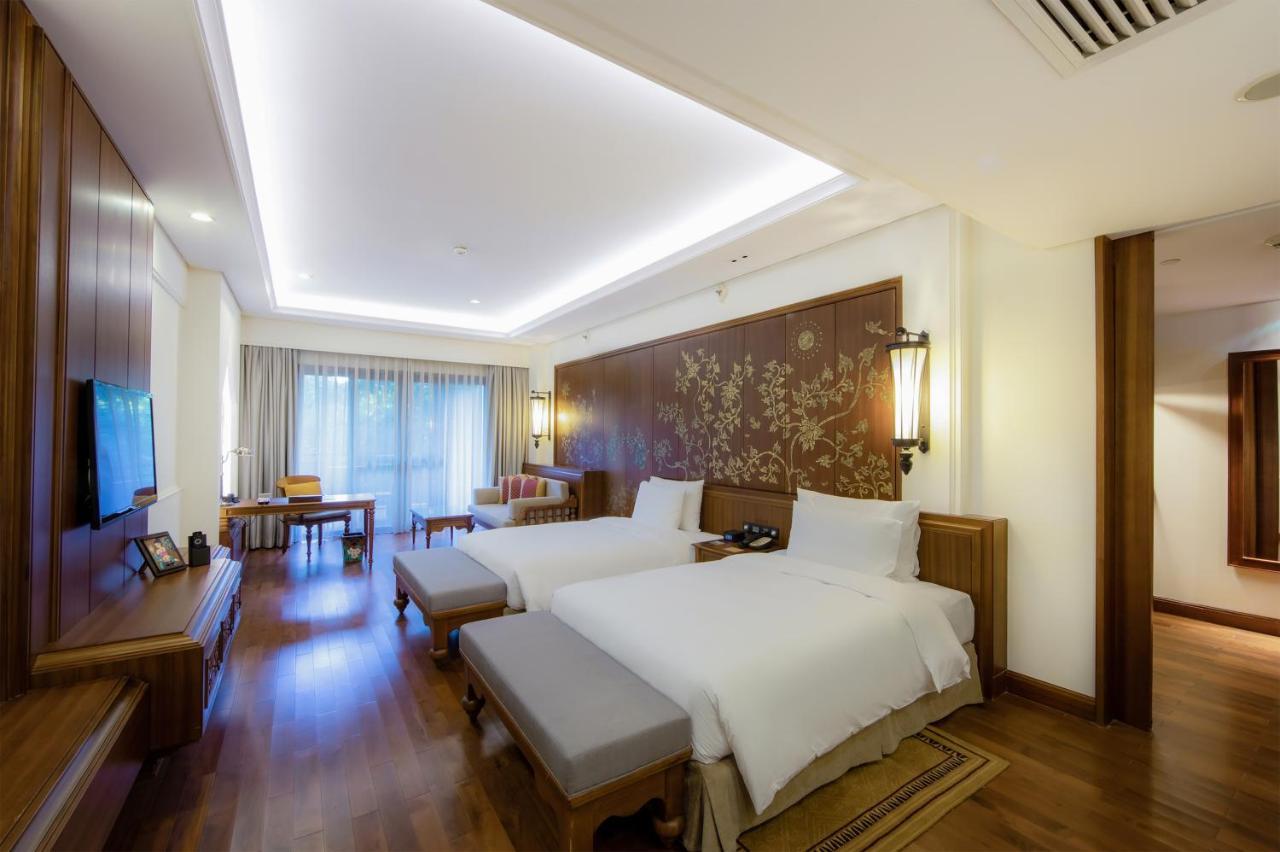 Intercontinental Xishuangbanna Resort, An Ihg Hotel Jinghong Exteriör bild